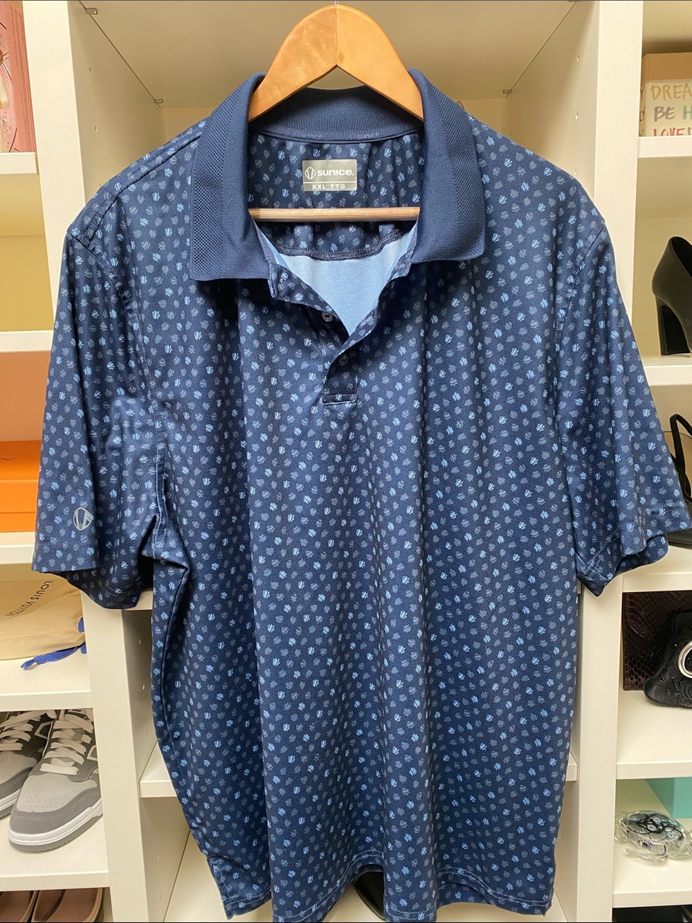 Sunice Men's Blue Micro-Pattern Polo. XXL. Like NEW!  Short Length.